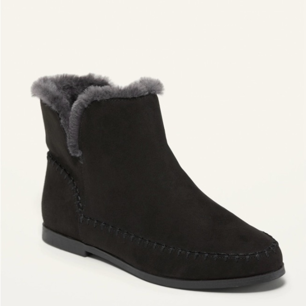 Old Navy Black Faux Fur Suede Winter Boots